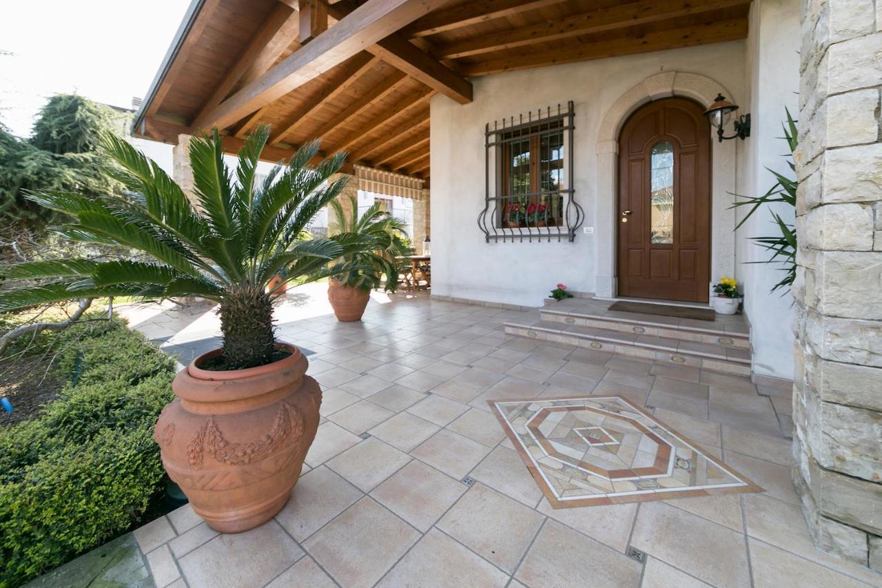 Bed and Breakfast La Casa Di Pimpi Desenzano del Garda Exterior foto