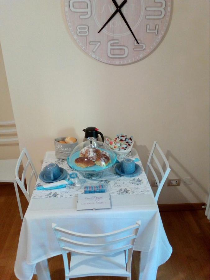 Bed and Breakfast La Casa Di Pimpi Desenzano del Garda Exterior foto